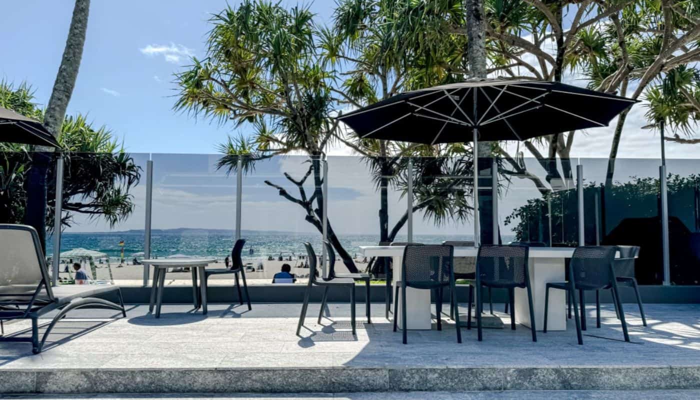 Spring in Noosa outdoor dining by the beach with warm weather and ocean views