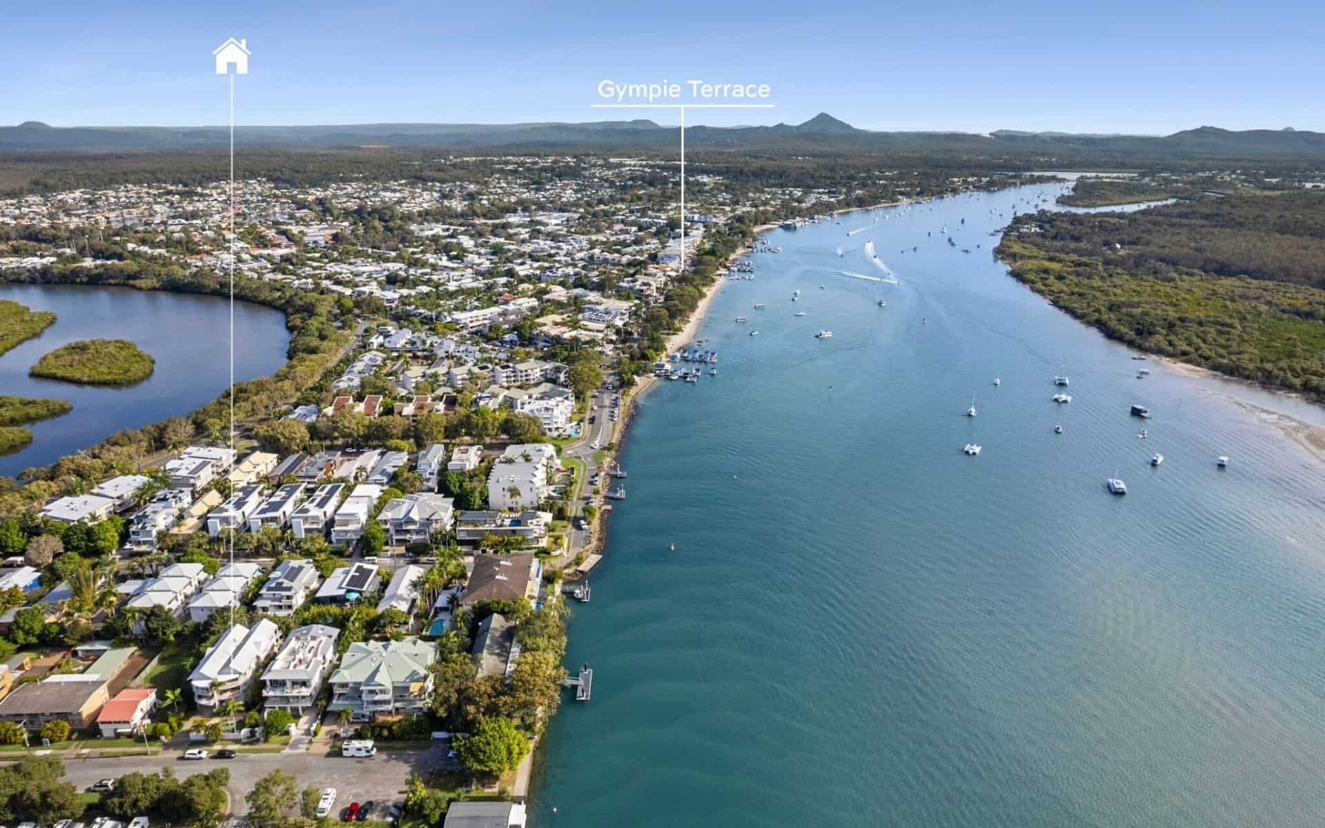 waterfront property in noosaville